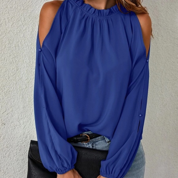Boho Mock Neck Cold Shoulder Blouse - Picture 3 of 12